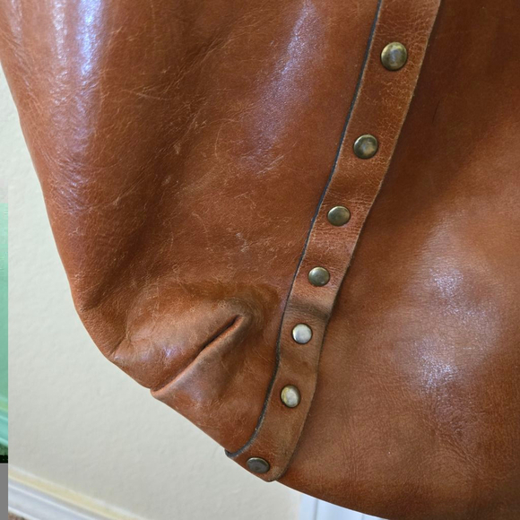 Patricia Nash Benvenuto Vintage Distressed Leather Large Tote - Picture 11 of 11